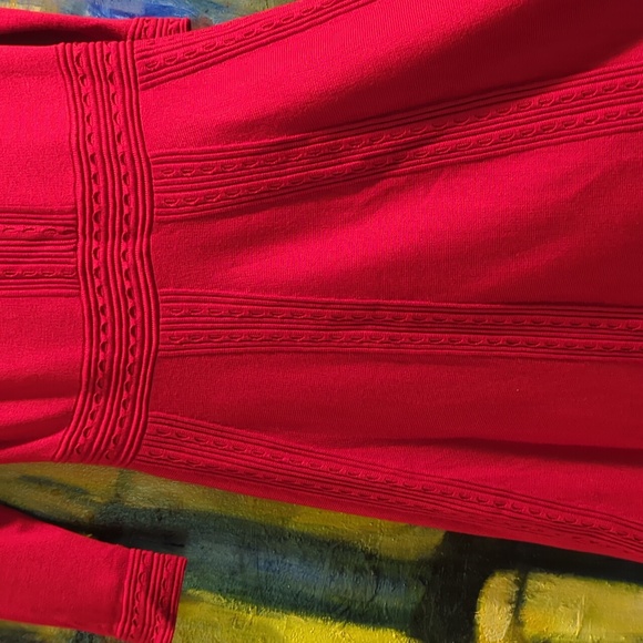 Danny and Nicole red sweater dress size medium - Picture 5 of 8